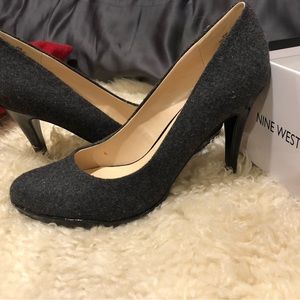 Nine West - charcoal gray heels size 8.5